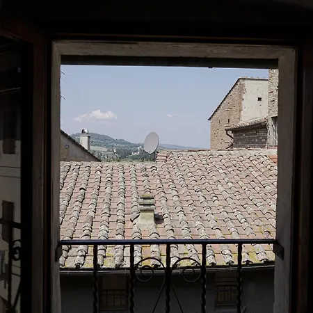 Le Undici Lune San Gimignano
