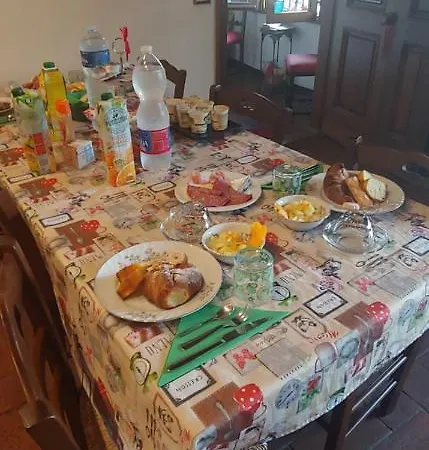 Le Undici Lune Bed & Breakfast