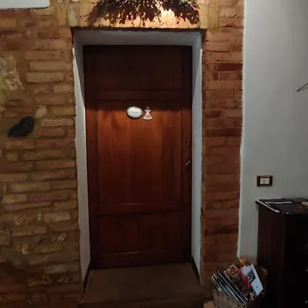 Le Undici Lune Oda ve Kahvaltı 3*