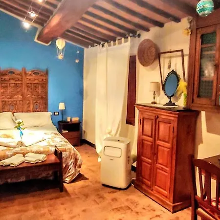 Oda ve Kahvaltı Le Undici Lune San Gimignano